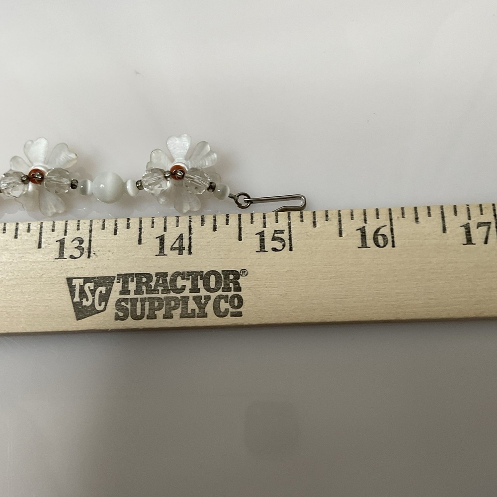 Vintage Mother of Pearl Daisy Flower Necklace Glass Cats Eye Choker 15" Romantic - Picture 9 of 12